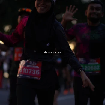 Runner Photo 3733797