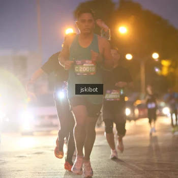Runner Photo 3733807