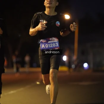 Runner Photo 3733819
