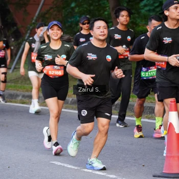 Runner Photo 3733827
