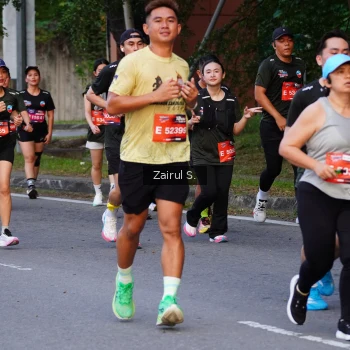 Runner Photo 3733846
