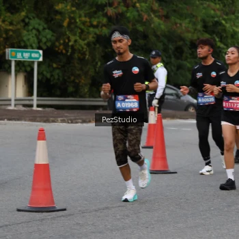 Runner Photo 3733868