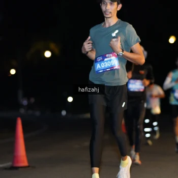 Runner Photo 3733874