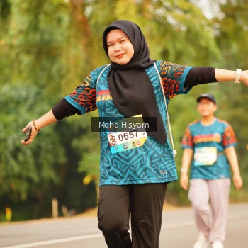 Runner Photo 3733880