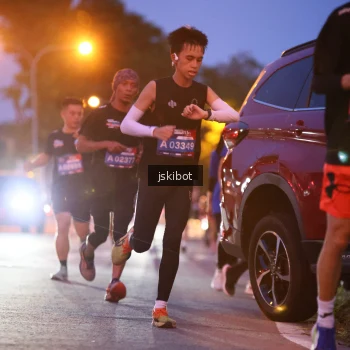 Runner Photo 3733906