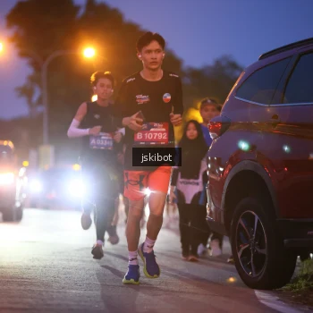 Runner Photo 3733922