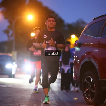 Runner Photo 3733933