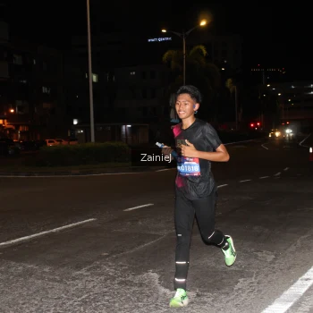 Runner Photo 3733945