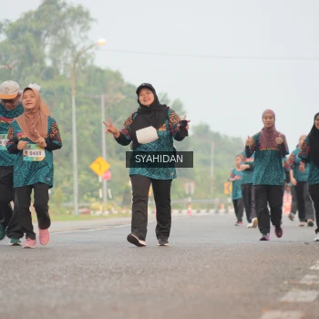 Runner Photo 3733974