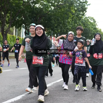 Runner Photo 3733995