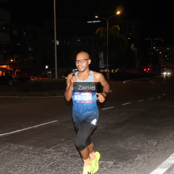 Runner Photo 3733998