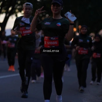 Runner Photo 3734001