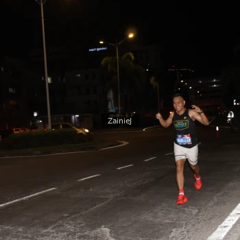 Runner Photo 3734083