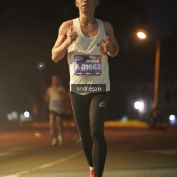 Runner Photo 3734087