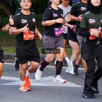 Runner Photo 3734105