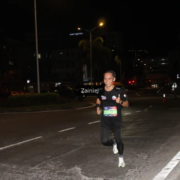 Runner Photo 3734142
