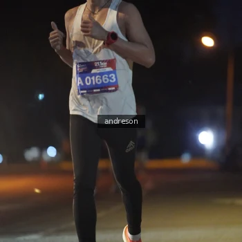 Runner Photo 3734147
