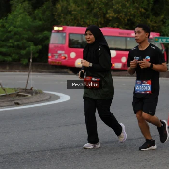 Runner Photo 3734156