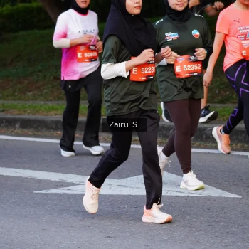 Runner Photo 3734162
