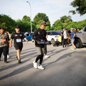 Runner Photo 3734165
