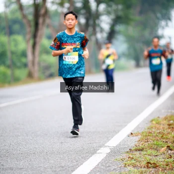 Runner Photo 3734176