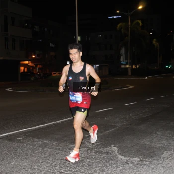 Runner Photo 3734180