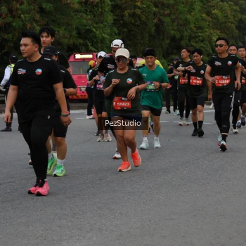 Runner Photo 3734193