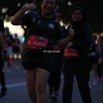 Runner Photo 3734216
