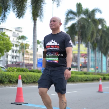 Runner Photo 3734217