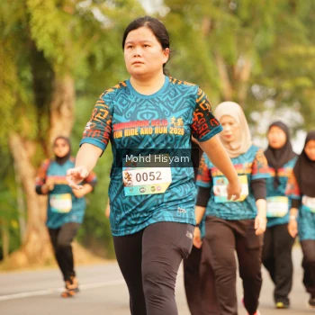 Runner Photo 3734221