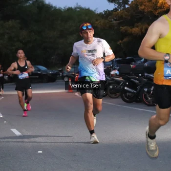 Runner Photo 3734236