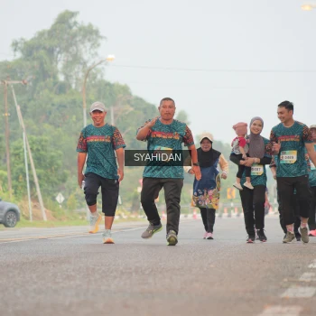 Runner Photo 3734263
