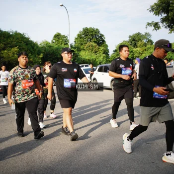 Runner Photo 3734271
