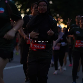 Runner Photo 3734275