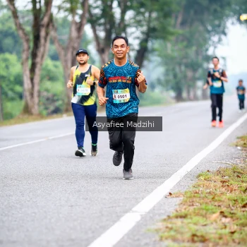 Runner Photo 3734303