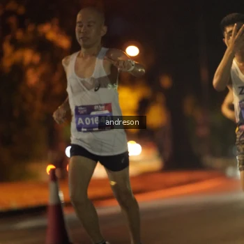 Runner Photo 3734329