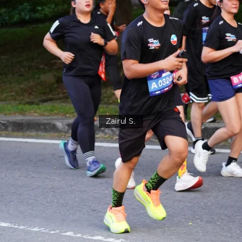 Runner Photo 3734347