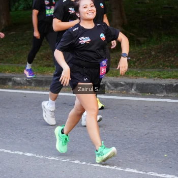 Runner Photo 3734369
