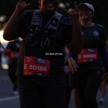 Runner Photo 3734376