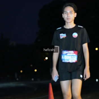 Runner Photo 3734382