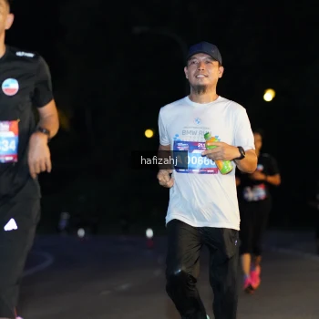 Runner Photo 3734414