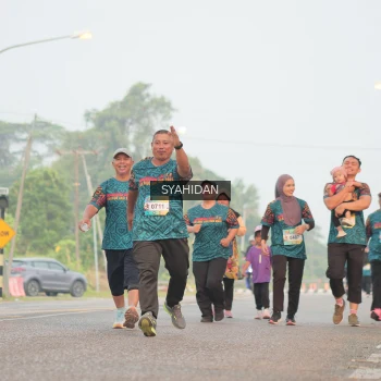 Runner Photo 3734441
