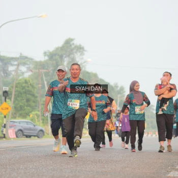 Runner Photo 3734460