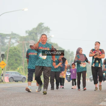 Runner Photo 3734471