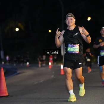 Runner Photo 3734498