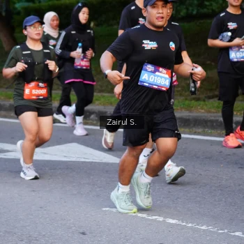 Runner Photo 3734536