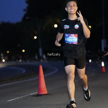Runner Photo 3734555