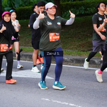 Runner Photo 3734559