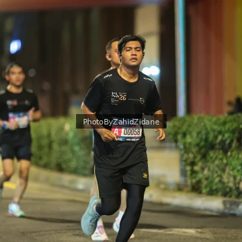Runner Photo 3734571
