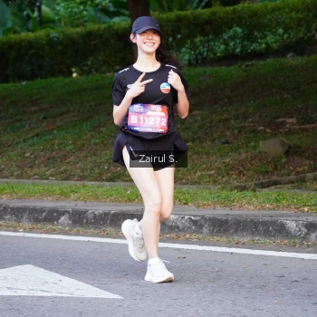 Runner Photo 3734575